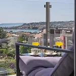 Nu Sea View Апартаменты
